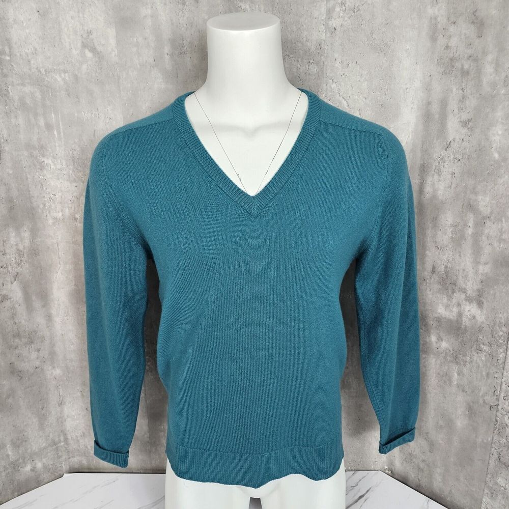 Vintage 70s Pringle of Scotland Mens 44 Teal‎ Cashmere VNeck Sweater Scotland